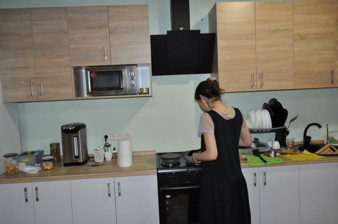 Hostel S Size Astana Eksteriør billede
